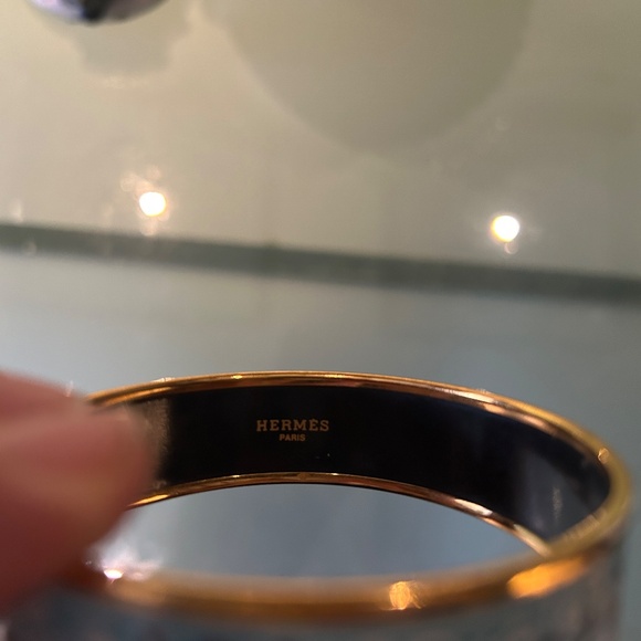 Hermes Wide Enamel Bangle Bracelet - Picture 5 of 9